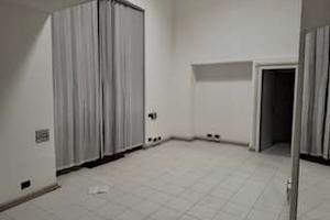 TRENTO (TN) CENTRO UFFICIO AL PIANO TERRA