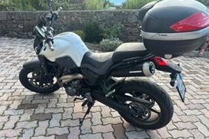 Yamaha MT-03 660