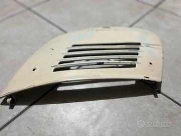 Vespa Sportello vano motore 50