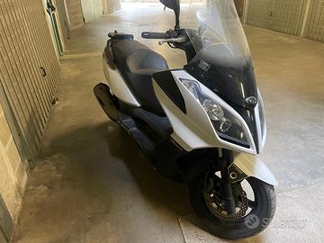 Kymco Downtown 300i abs