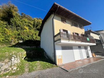 CASA DI TESTA BICAMERE DALLA VISTA MOZZAFIATO -...