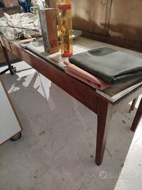 Tavolo in Noce anni 40 