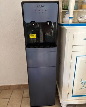 Distributore acqua