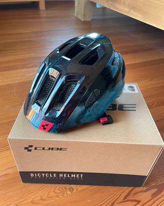 Casco Bimbo CUBE