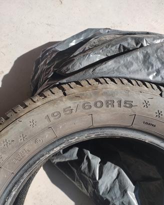Dunlop Winter response 195/60 r15