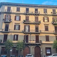 Ad. Piazza Nicola Amore - ampio app.to