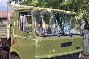CAMION  OM 50 NC