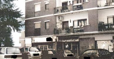 Immobile in asta di 230 m² con più di 5 locali a C
