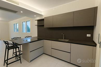 Cucina top di gamma Cappellini: 9 metri lineari 🔝