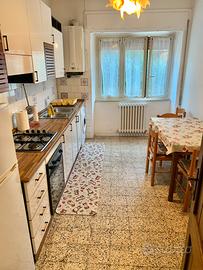 3 grandi camere singole trav. via Mentana con wifi