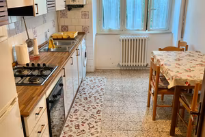 3 grandi camere singole trav. via Mentana con wifi