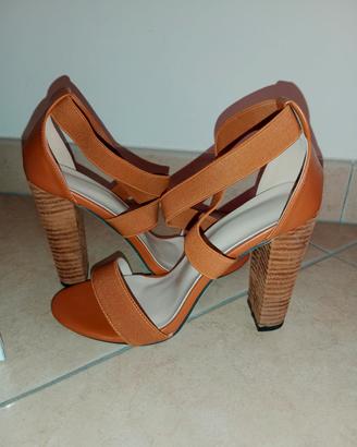 scarpe con tacco alto numero 39