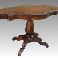 Tavolo Carlo X Cappello del Prete antico