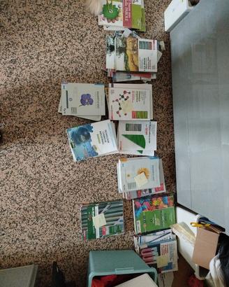 libri per 4 e 5 anno chimica e materiali Kennedy