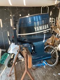 Yamaha 25 gambo corto