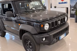 Suzuki Jimny 1.5 5MT PRO (N1)