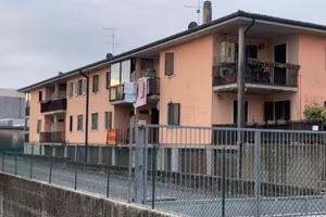 Appartamento di 123 m² con 4 locali e box auto a M