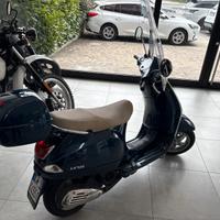 VESPA LX125