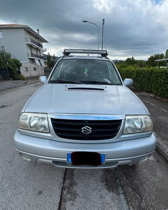 Suzuki gran vitara 2.0