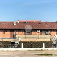 4 LOCALI A BORGARO TORINESE