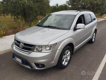 Freemont 4x2 2.0 MJT 170cv 7 Posti PELLE TETTO