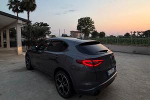 Alfa Romeo Stelvio 2.2 210 CV Q4 Veloce Pack Perfo