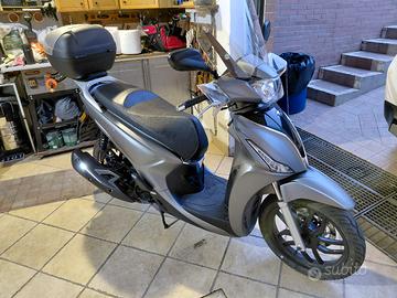 kymco peoople S 200i 
