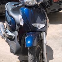 Aprilia Scarabeo 500 light 