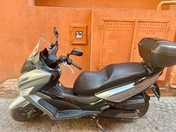 Kymco xtown 300i