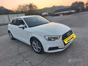 Audi A3 2019---1.5 Benzina Metano Automatica