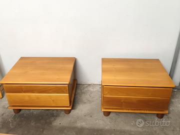 comodini in legno vintage anni 70 