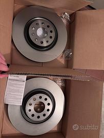 Coppia dischi Brembo 09.C306.11 gruppo Volkswagen