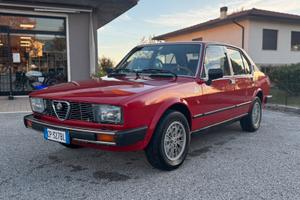 Alfa Romeo Alfetta 2000