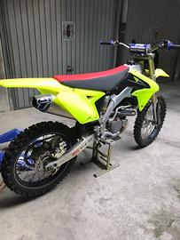 Suzuki Valenti RM-Z 250 L1 - 2011