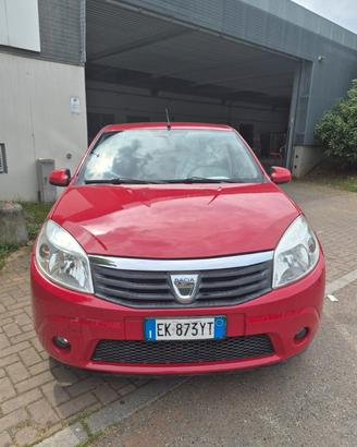 Dacia Sandero 1.2 16V GPL 75CV Story