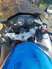 moto cbr 1100 xx