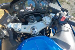moto cbr 1100 xx
