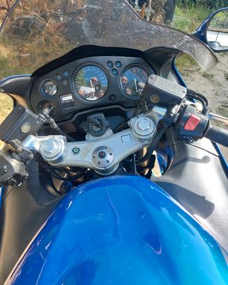 moto cbr 1100 xx