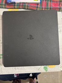 Play station 4 slim