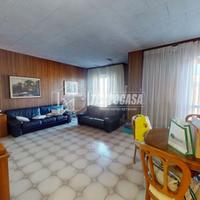 LUMINOSO TRILOCALE CON BOX IN ZONA BALSAMO