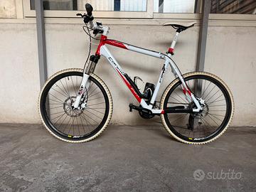Mtb bicicletta