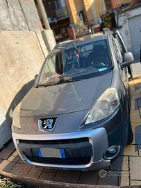 2011 Peugeot Partner Tepee