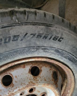 4 Cerchi furgone con gomme