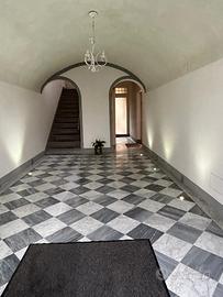 Studio in Lungàrno a Pisa