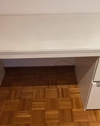 Ikea malm scrivania bianca