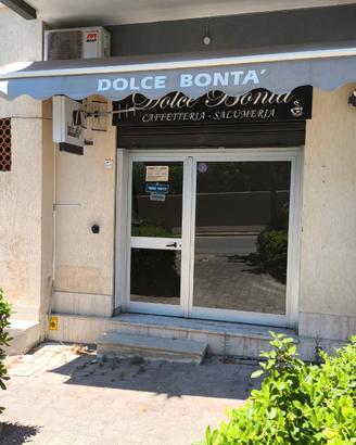 Locale commerciale a Noto