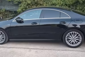  MERCEDES CLA 180 BENZINA 136 CV AUTOMATICA