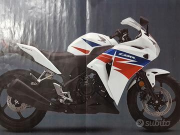 "Adesivi x carene honda cbr 250r"