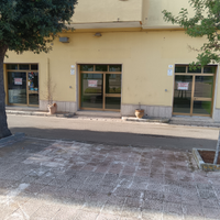 1 locale/2 locali/3 locali -matino COMMERCIALI