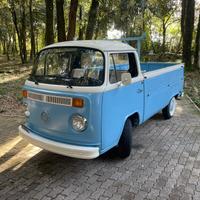 Volkswagen T2 pick up